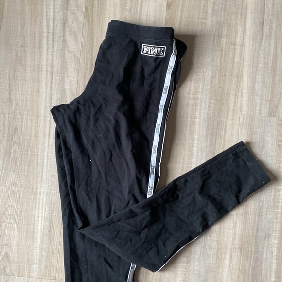 Pink Victoria’s Secret leggings with double side logo - Picture 3 of 3